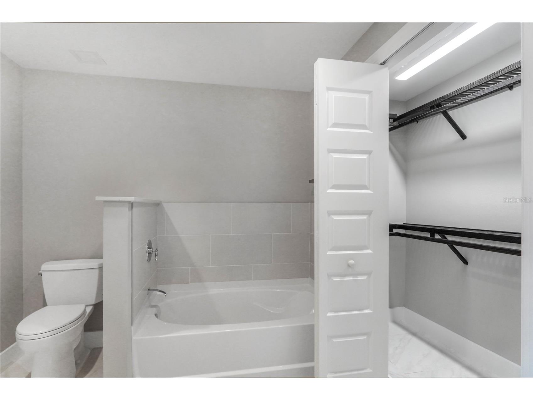16300 County Road 455 #401 Montverde FL 34756 O6410960 image30