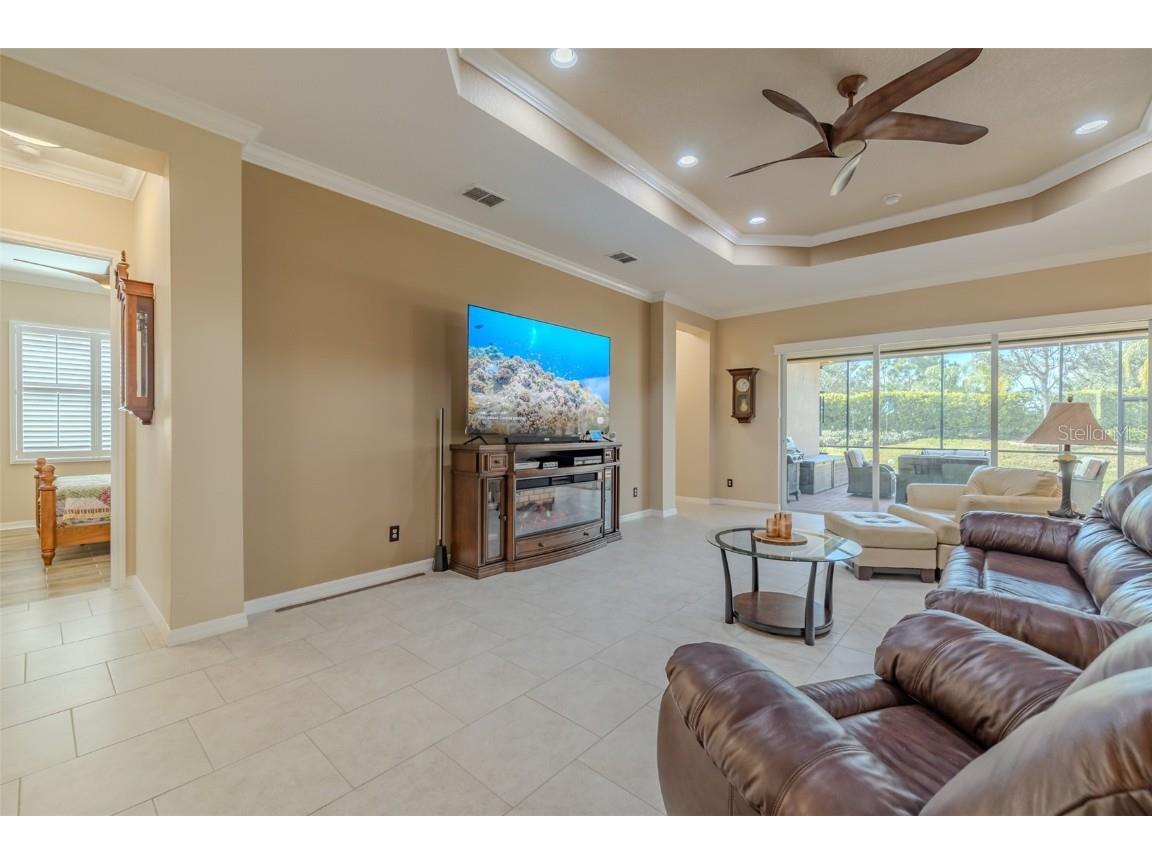 16301 Garnet Glen Place Wimauma FL 33598 TB8460648 image40