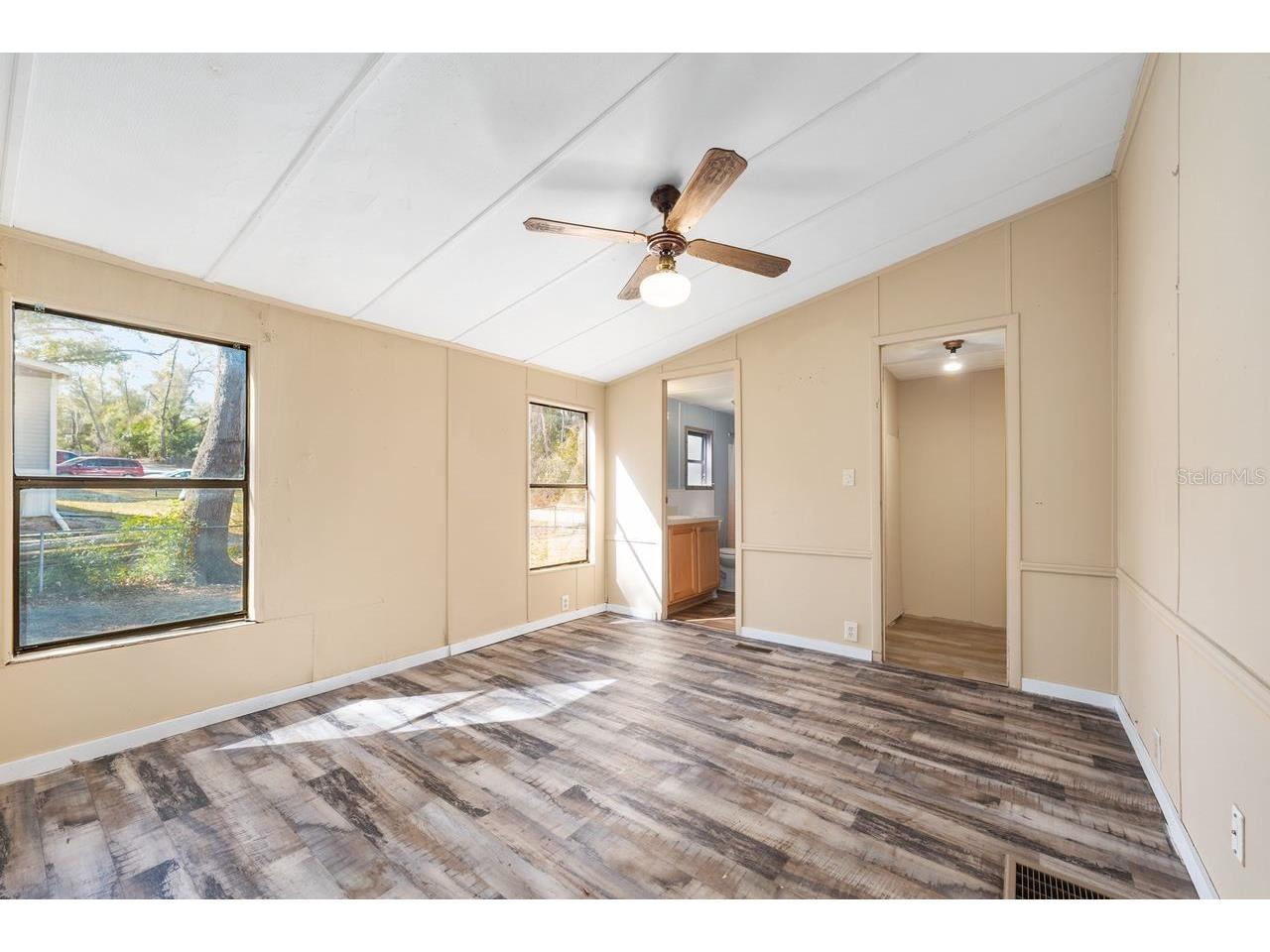 16302 SE 57th Street Ocklawaha FL 32179 OM718567 image35