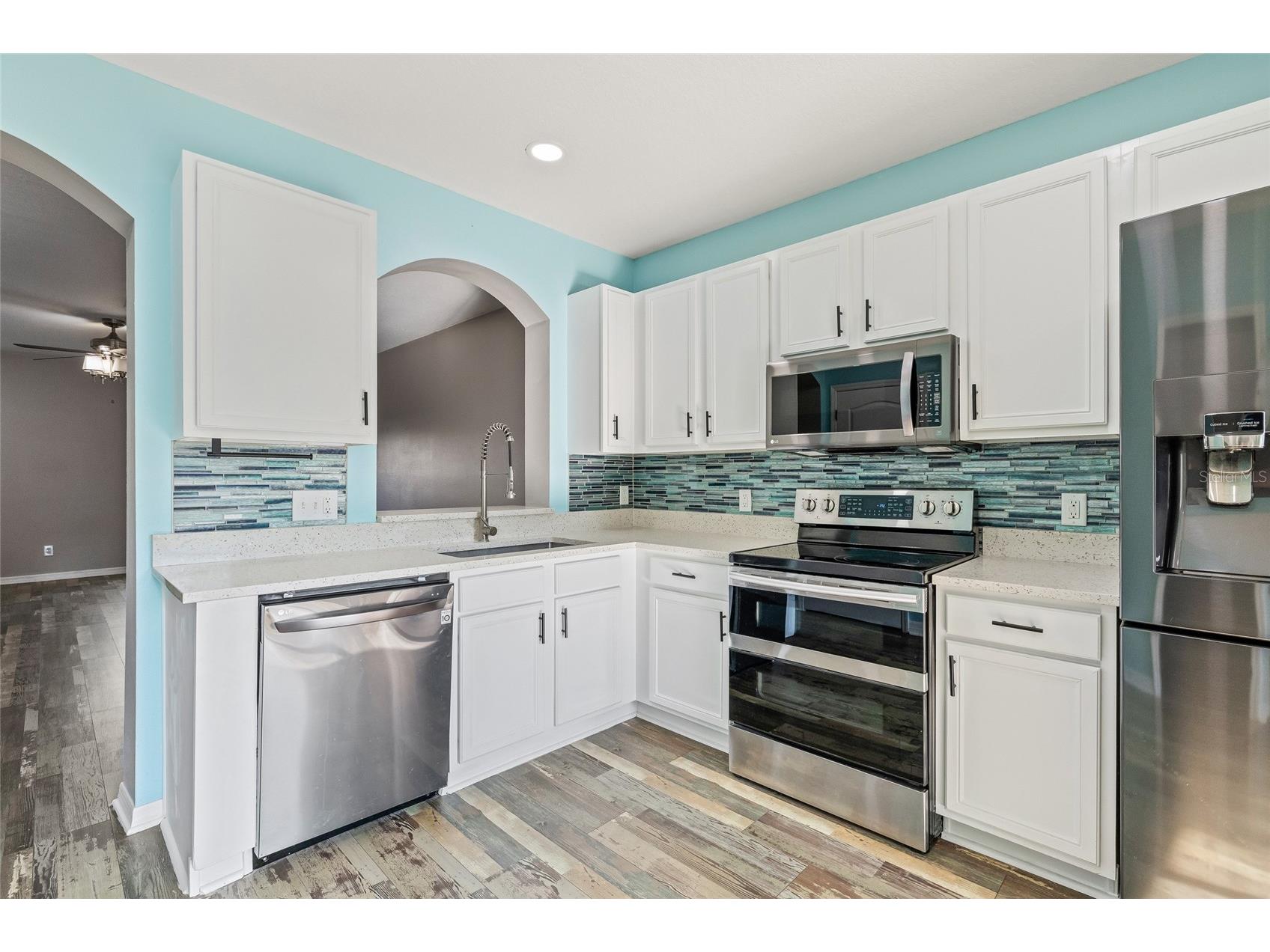 16302 Swan View Circle Odessa FL 33556 TB8475488 image15