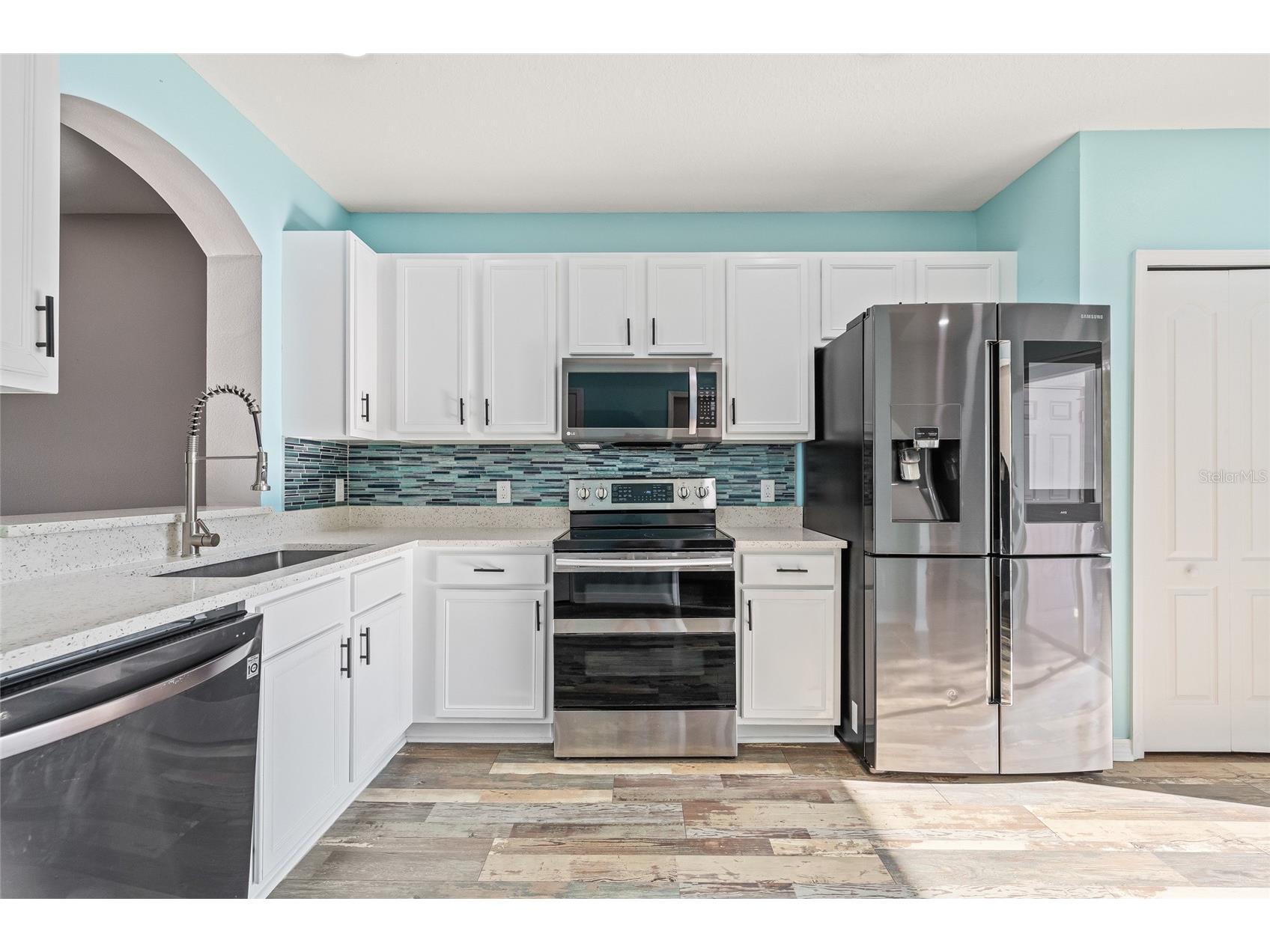 16302 Swan View Circle Odessa FL 33556 TB8475488 image17