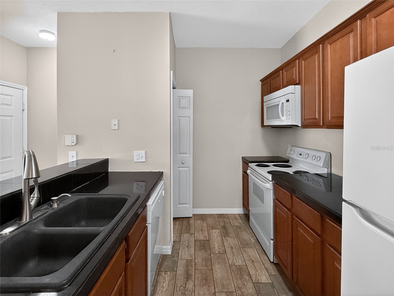 16305 Enclave Village Drive #102 Tampa FL 33647 TB8488566 image8