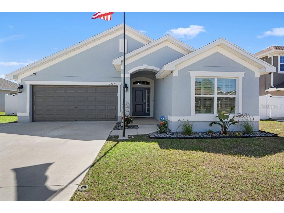 16307 Vine Cliff Avenue Hudson FL 34667 W7853433 image1