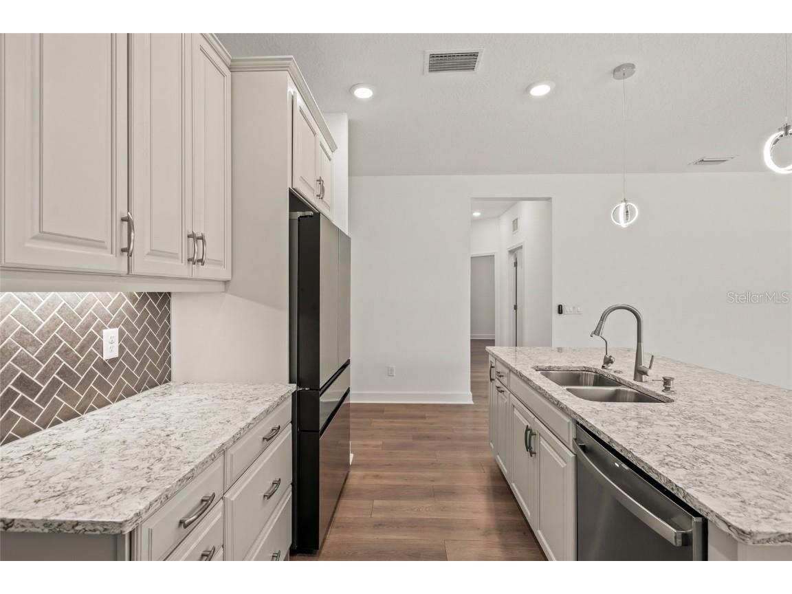 16308 Mount Holly Drive Bradenton FL 34211 A4666769 image9