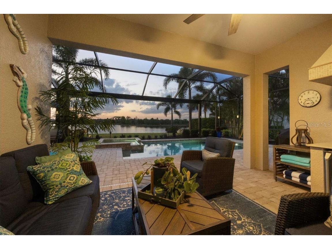 16309 Castle Park Terrace Lakewood Ranch FL 34202 A4664578 image6