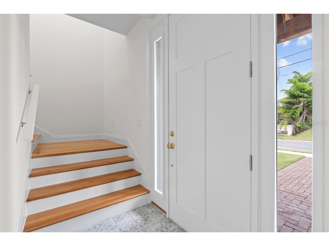 1631 31st Avenue N Saint Petersburg FL 33713 TB8410223 image5