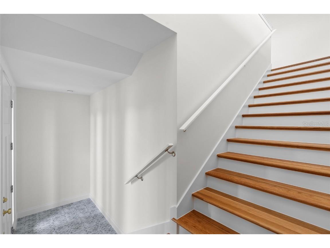 1631 31st Avenue N Saint Petersburg FL 33713 TB8410223 image6