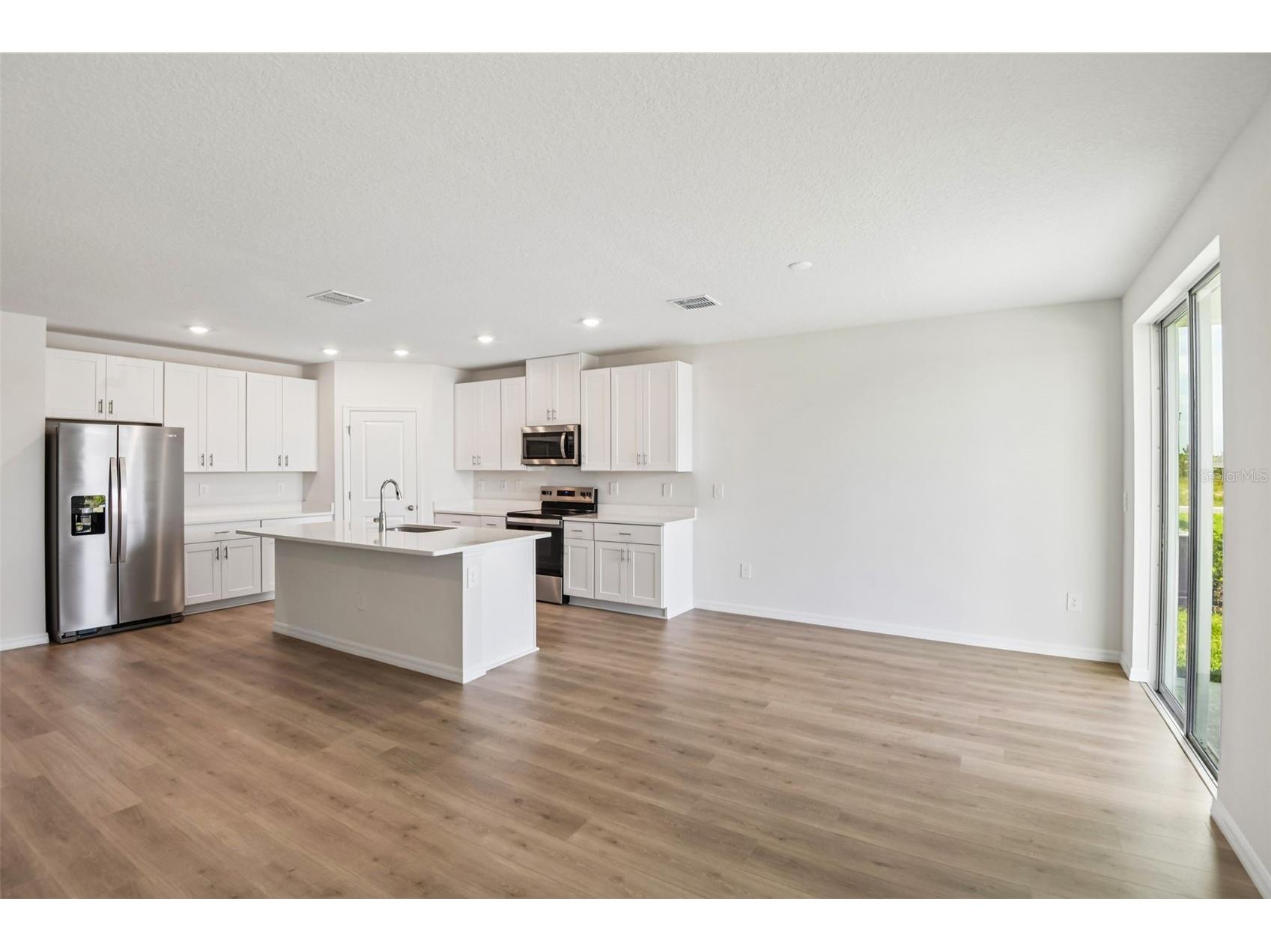 1631 Coolridge Place Zephyrhills FL 33541 TB8494708 image12