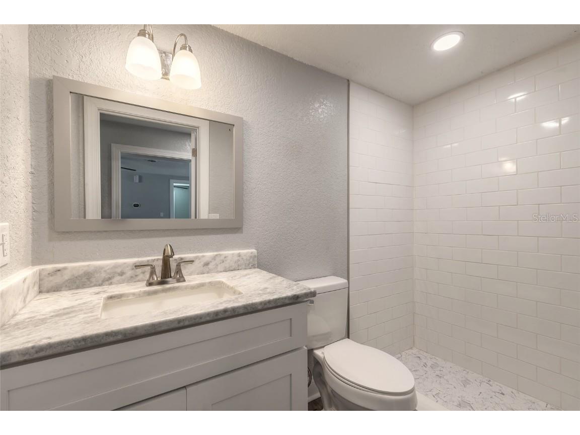 1631 Granada Avenue Daytona Beach FL 32117 V4945039 image6