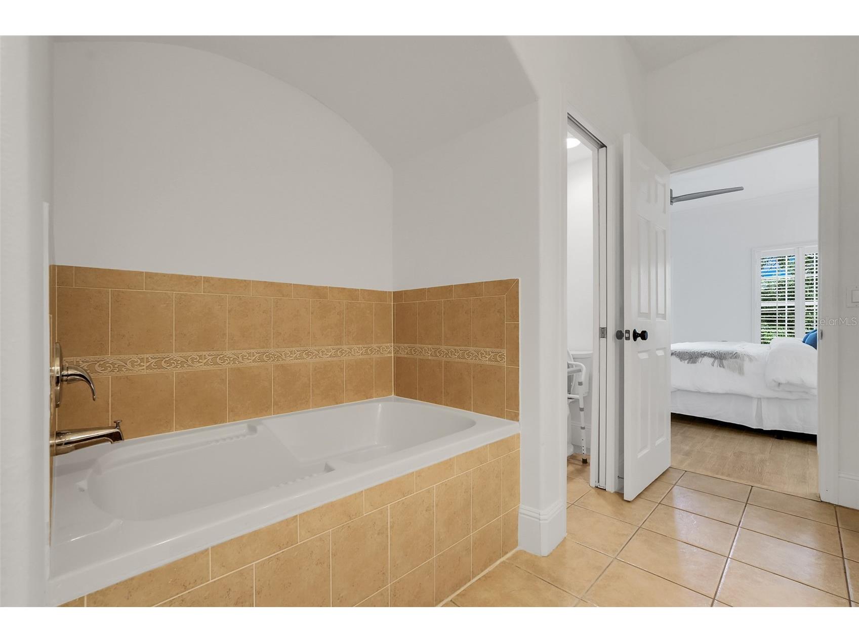 1631 Lakemont Avenue Orlando FL 32814 O6410319 image25