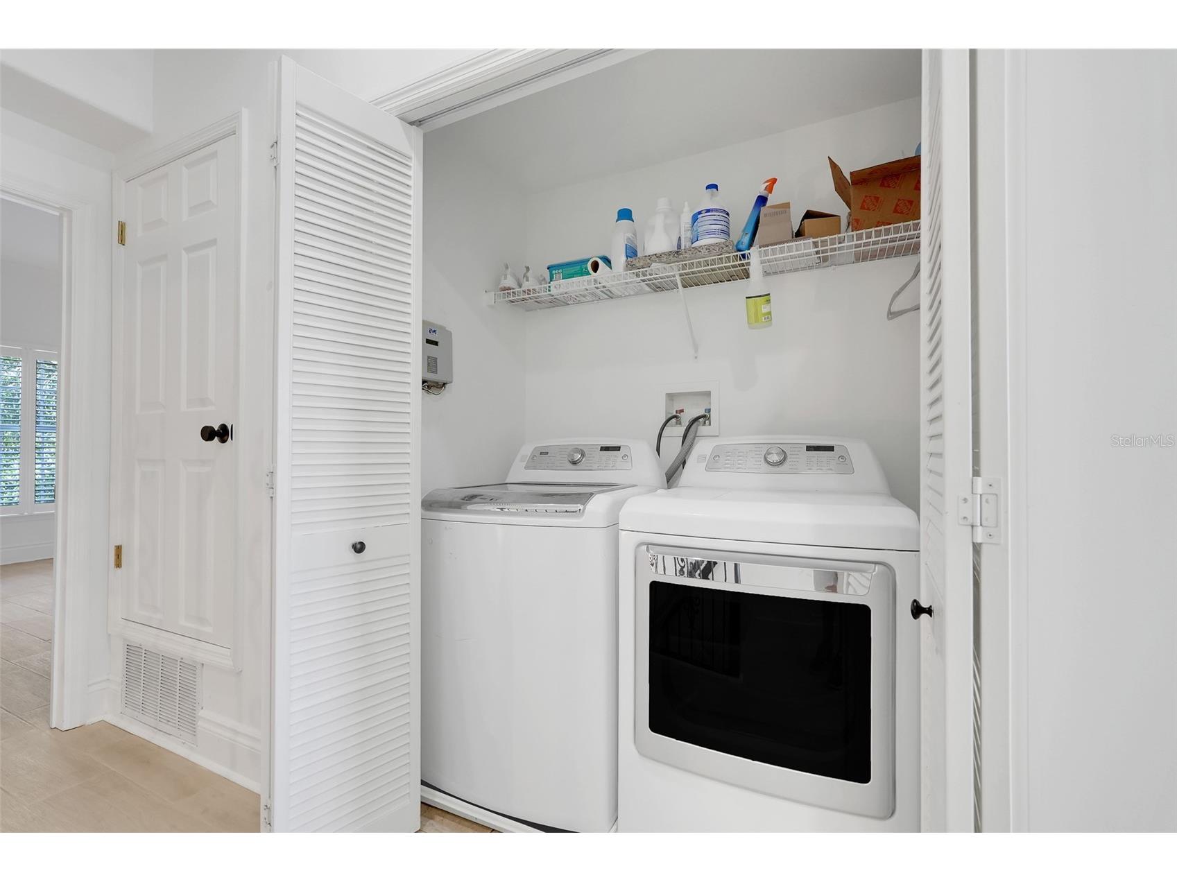 1631 Lakemont Avenue Orlando FL 32814 O6410319 image27