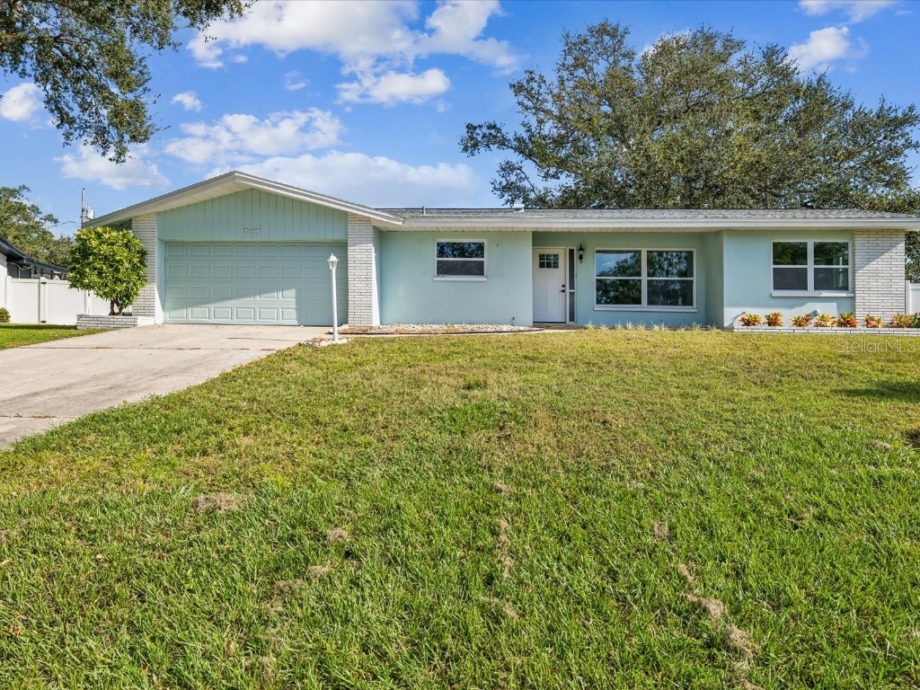 1631 Picardy Circle Clearwater FL 33755 TB8321828 image1