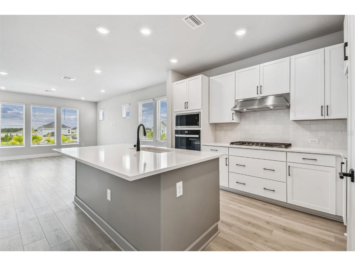 1631 Springwell Lane Sarasota FL 34240 TB8380079 image13