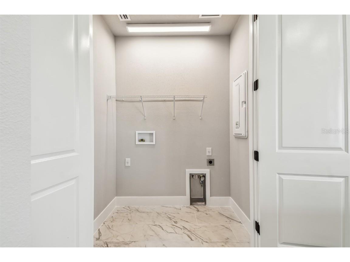 1631 Springwell Lane Sarasota FL 34240 TB8380079 image36