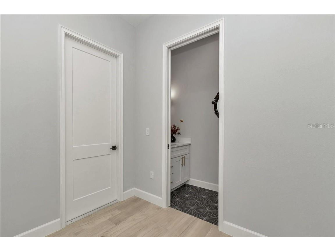 1631 W Hwy 329 Citra FL 32113 OM702718 image39