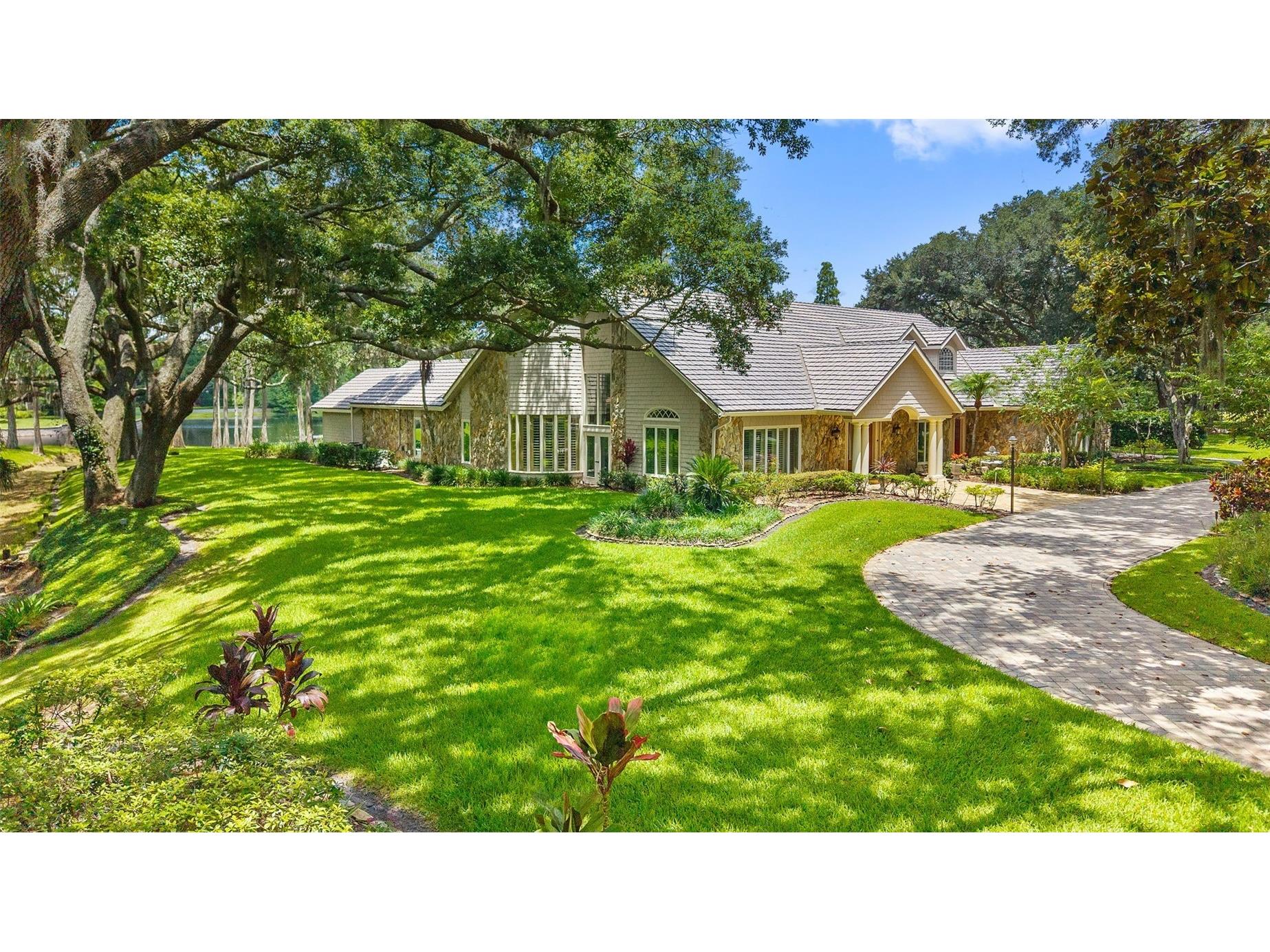 16310 Avila Boulevard Tampa FL 33613 - LAKE AVILA TB8513087 image1