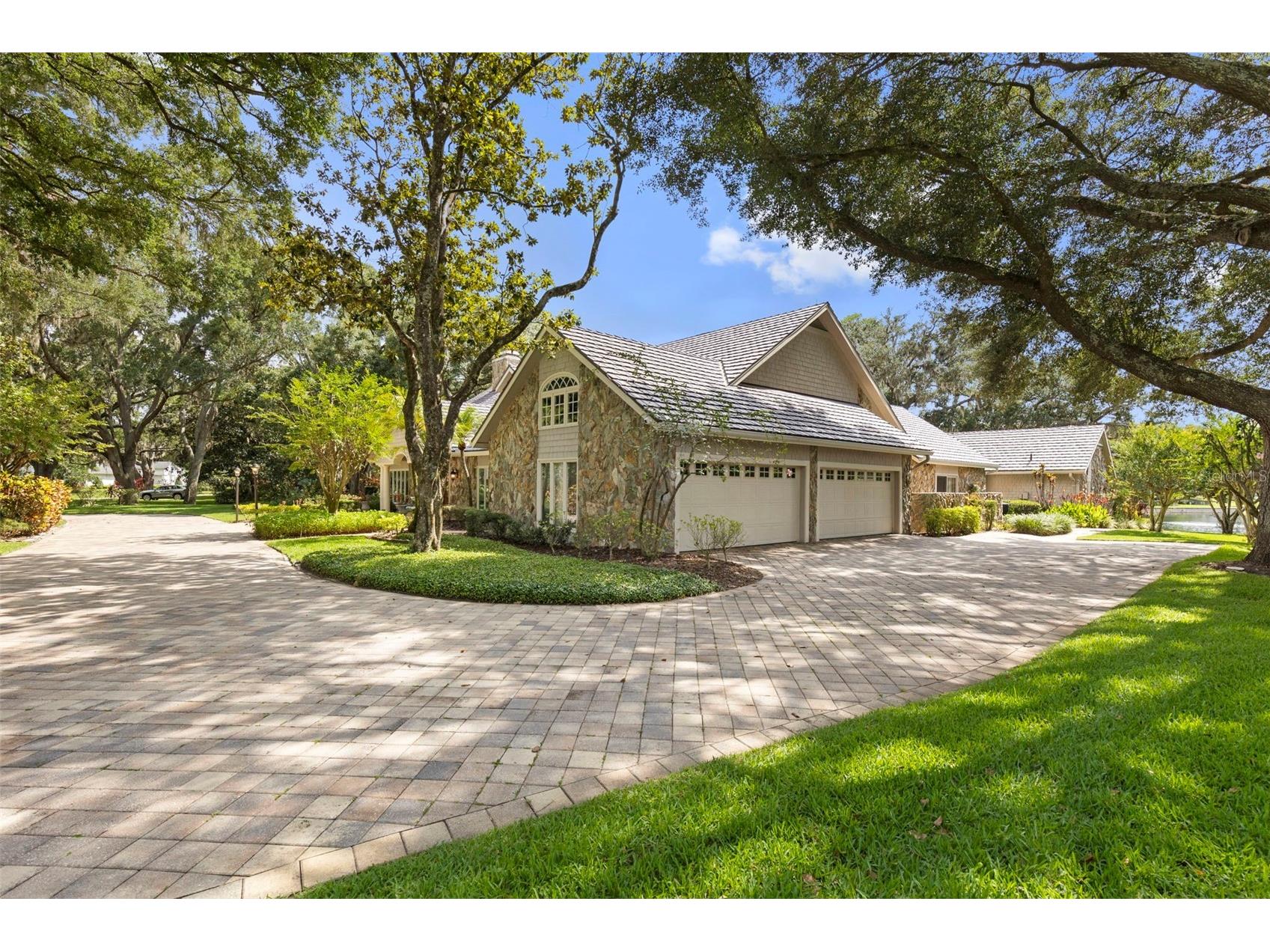 16310 Avila Boulevard Tampa FL 33613 - LAKE AVILA TB8513087 image7