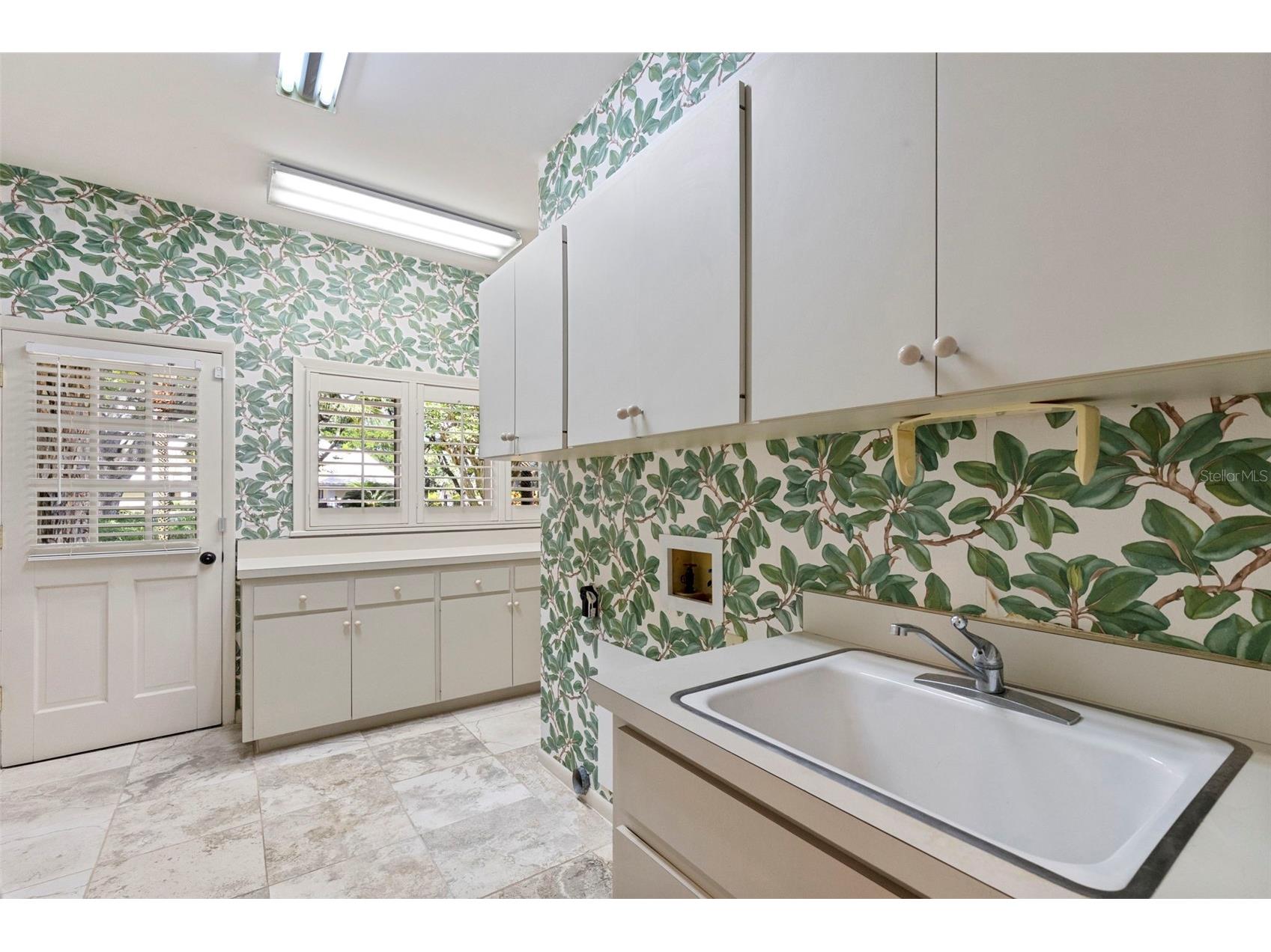16310 Avila Boulevard Tampa FL 33613 - LAKE AVILA TB8513087 image70