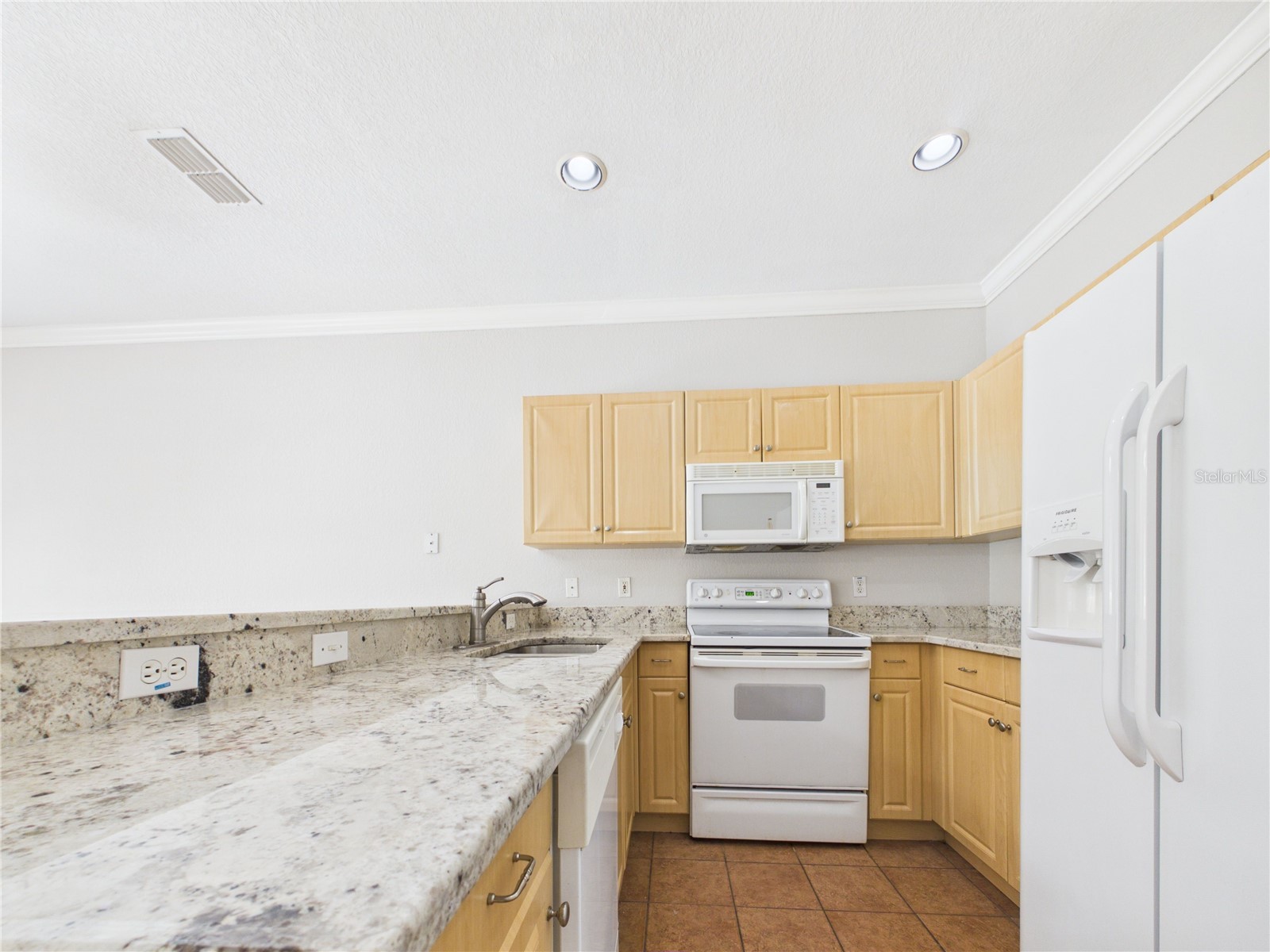 16310 Fairford Palms Court Tampa FL 33647 TB8521493 image11
