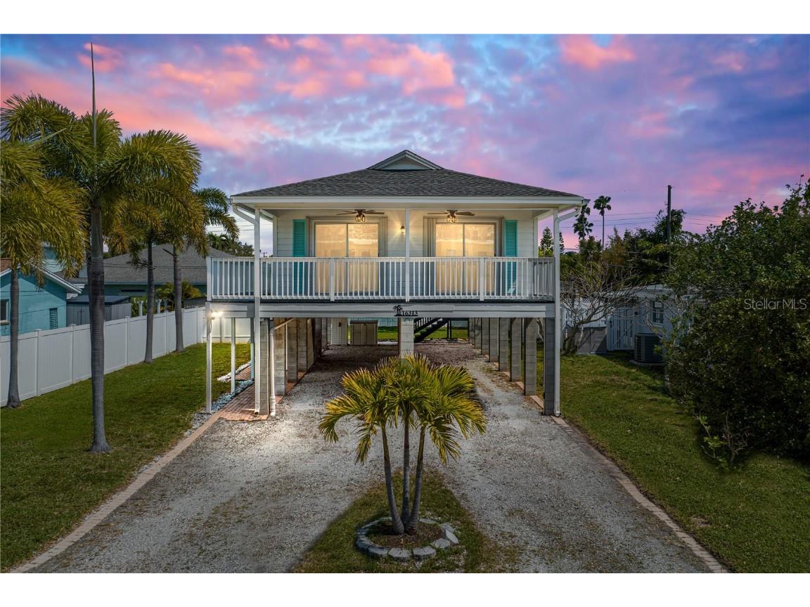 16313 1st Street E Redington Beach FL 33708 T3433688 image1