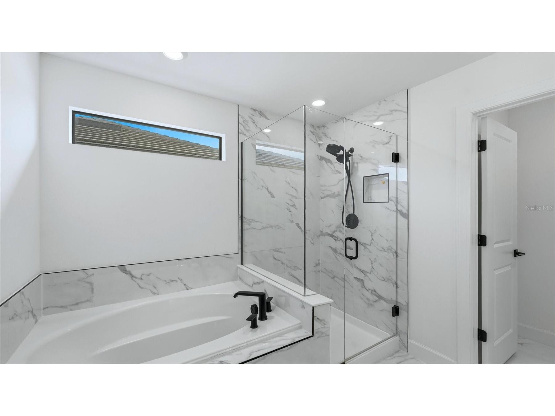 16313 Hidden Oak Loop Bradenton FL 34211 A4689493 image19