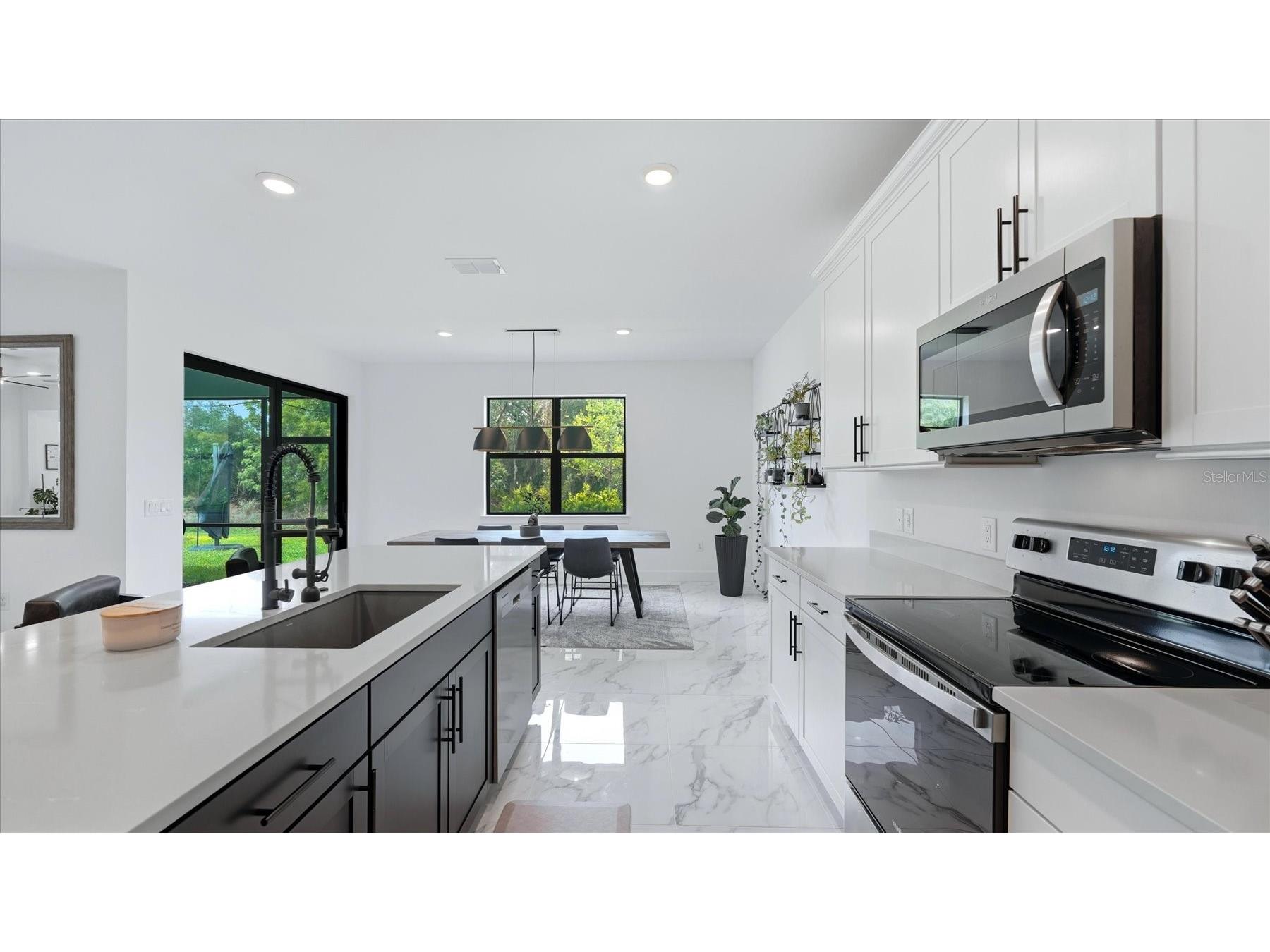 16313 Hidden Oak Loop Bradenton FL 34211 A4689493 image8