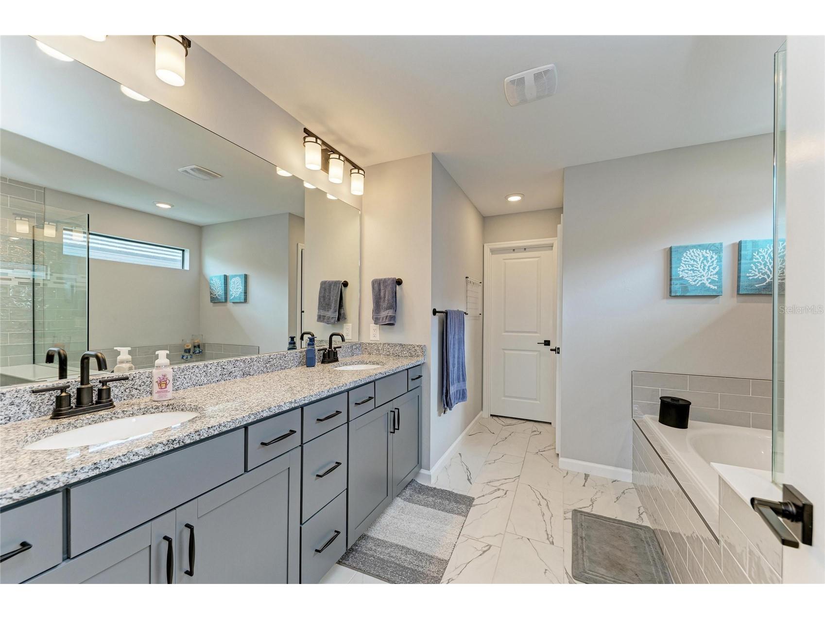 16314 Pine Mist Drive Bradenton FL 34211 A4685689 image38