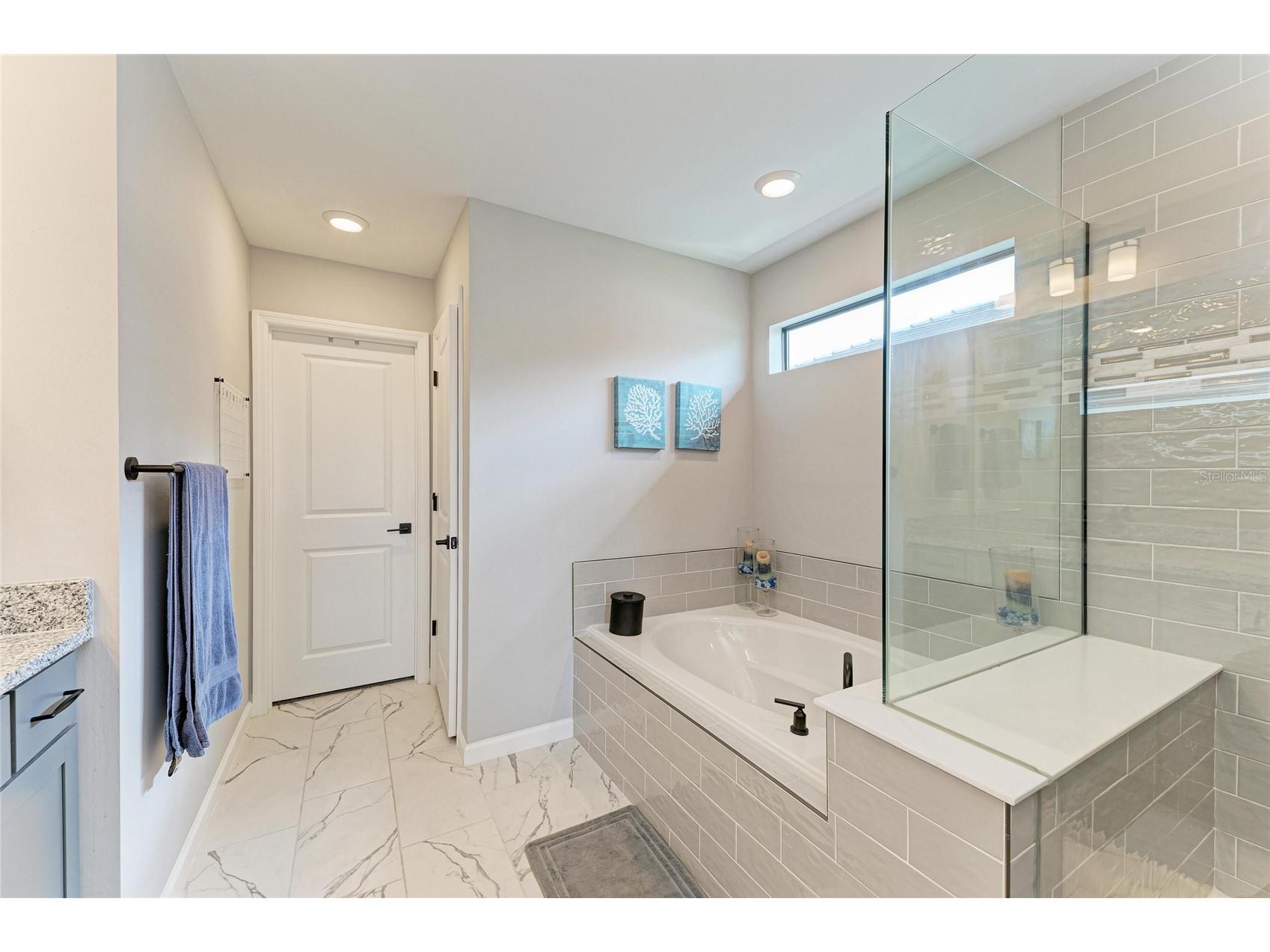 16314 Pine Mist Drive Bradenton FL 34211 A4685689 image39
