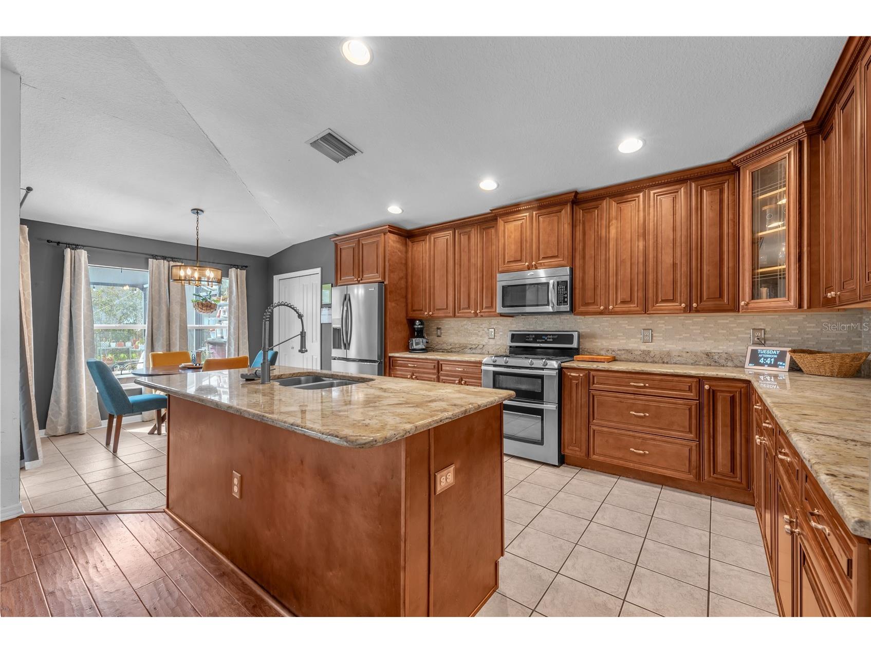 16316 Bridgeglade Lane Lithia FL 33547 TB8512185 image3