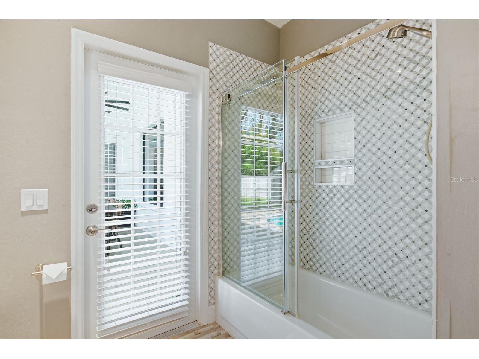16318 Armstrong Place Tampa FL 33647 TB8504790 image25