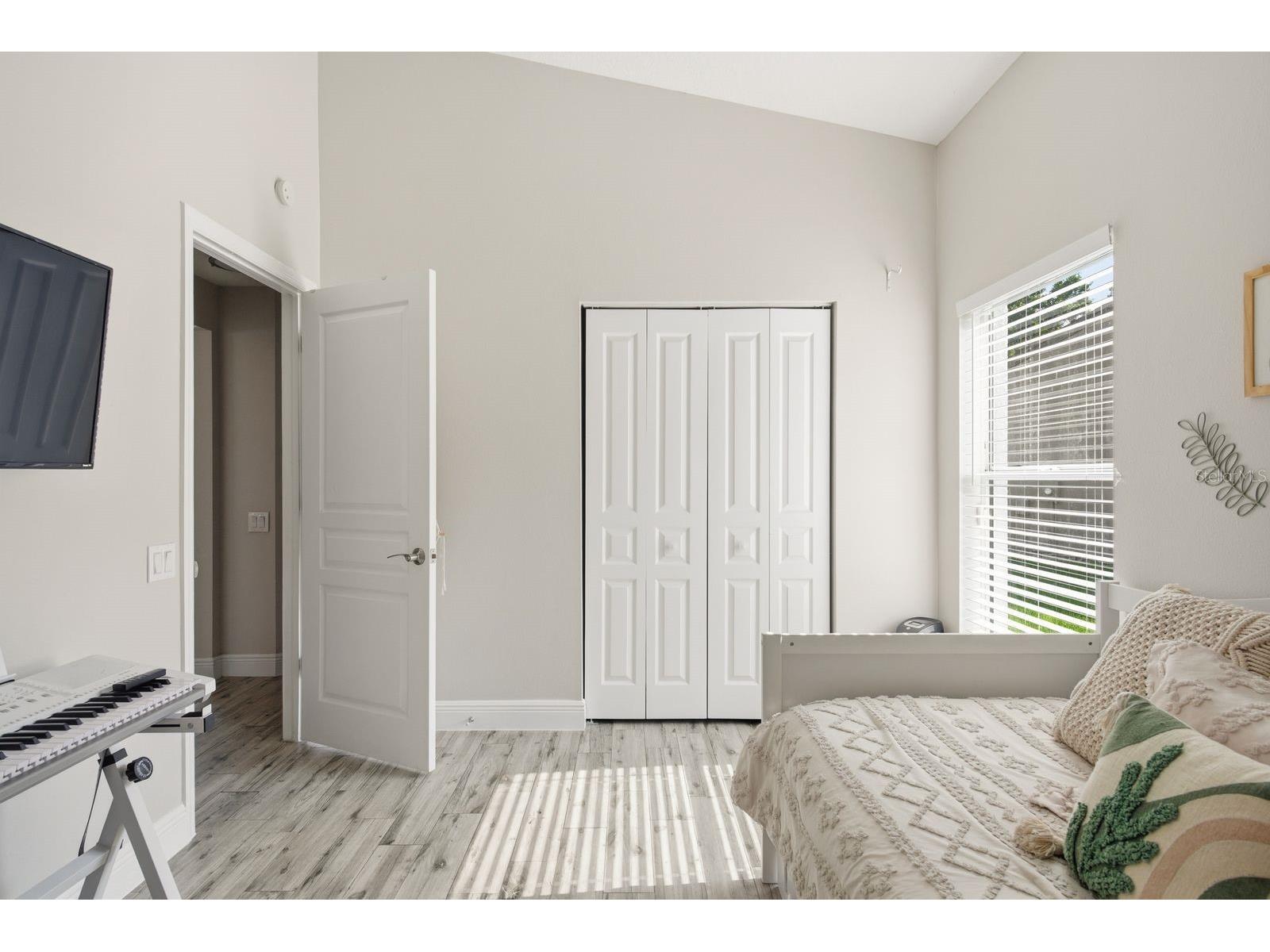 16318 Armstrong Place Tampa FL 33647 TB8504790 image27