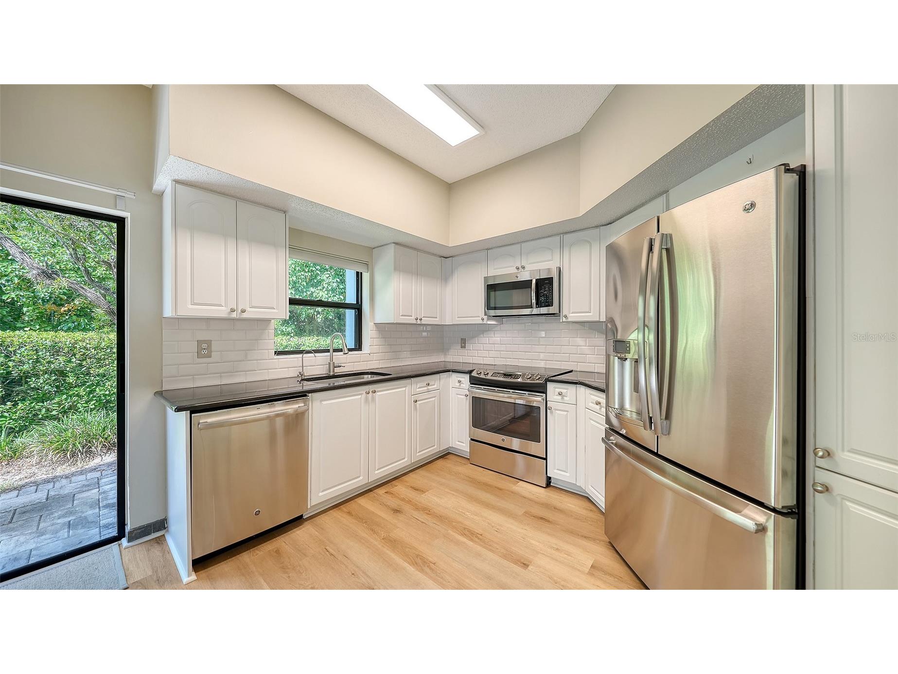 1632 Starling Drive #101 Sarasota FL 34231 A4694065 image19