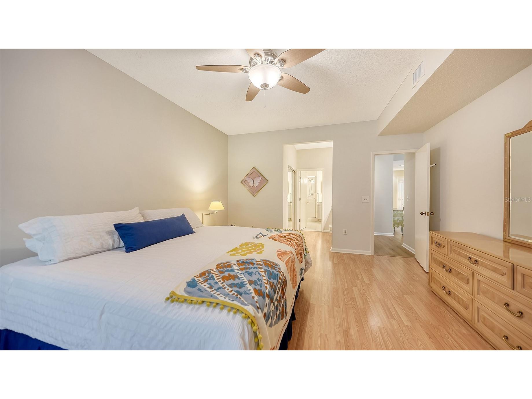 1632 Starling Drive #101 Sarasota FL 34231 A4694065 image27