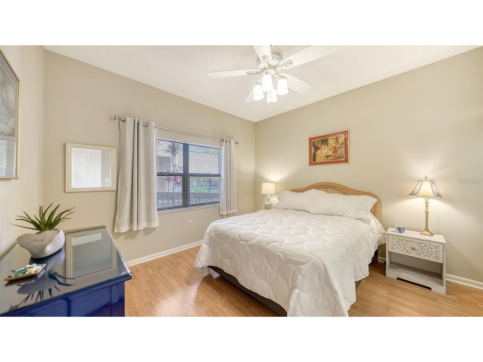 1632 Starling Drive #101 Sarasota FL 34231 A4694065 image30