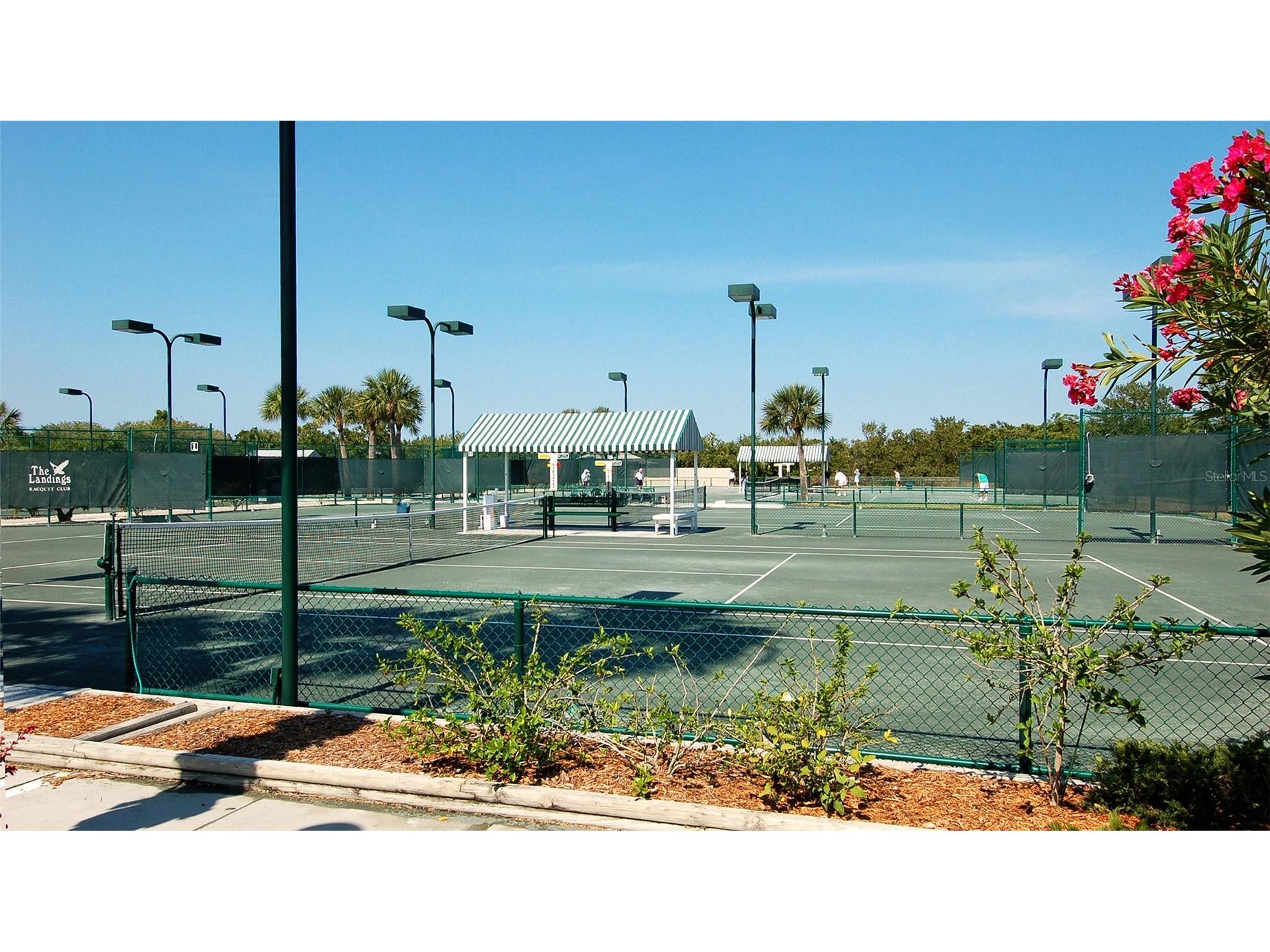 1632 Starling Drive #101 Sarasota FL 34231 A4694065 image52