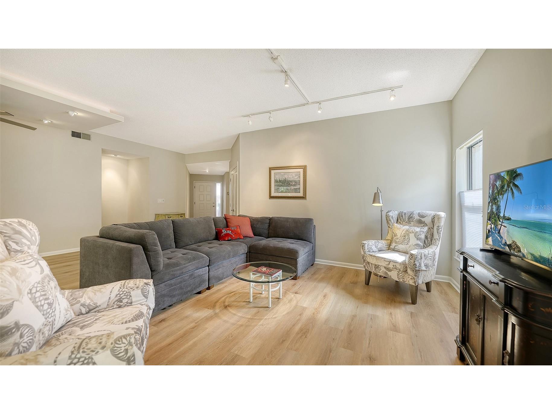 1632 Starling Drive #101 Sarasota FL 34231 A4694065 image9