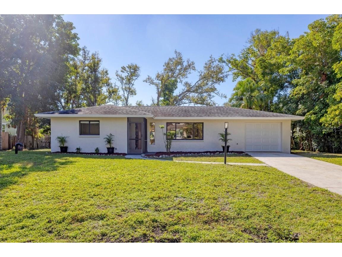 1632 Worrington Street Sarasota FL 34231 A4673616 image1