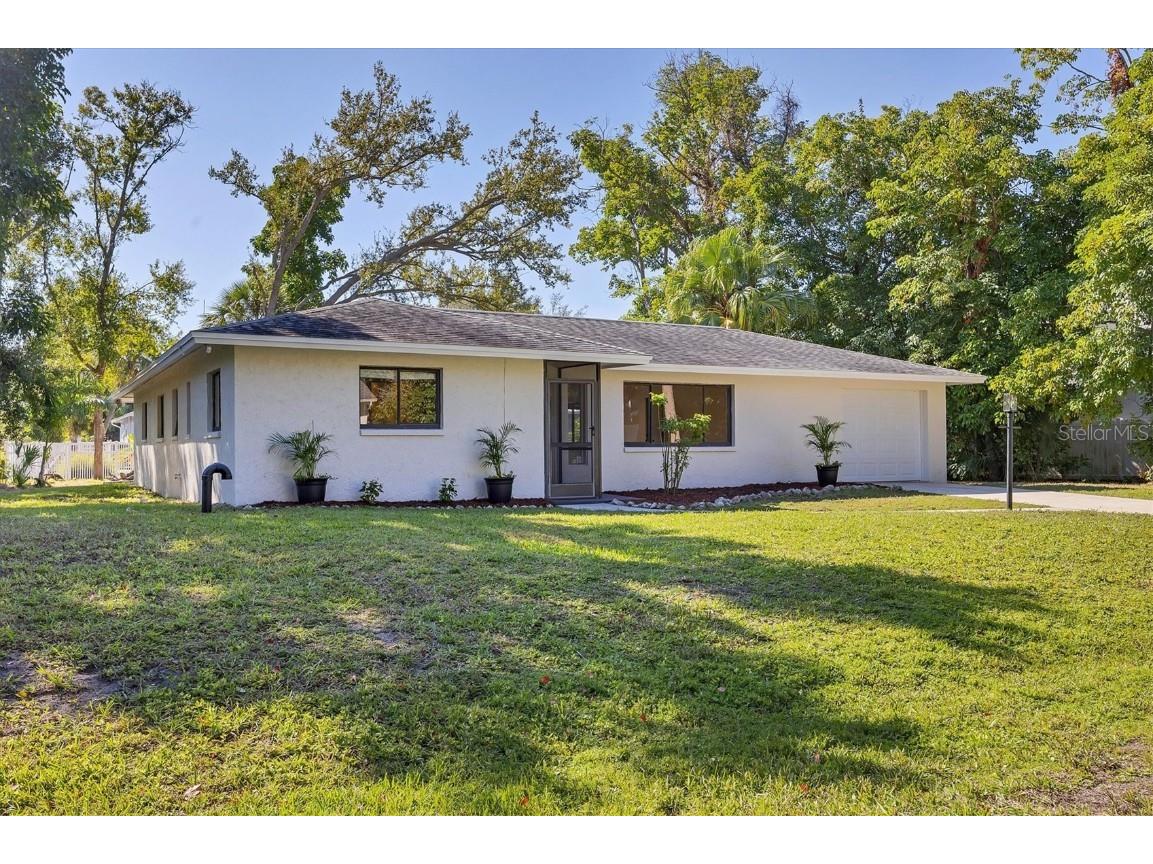 1632 Worrington Street Sarasota FL 34231 A4673616 image2