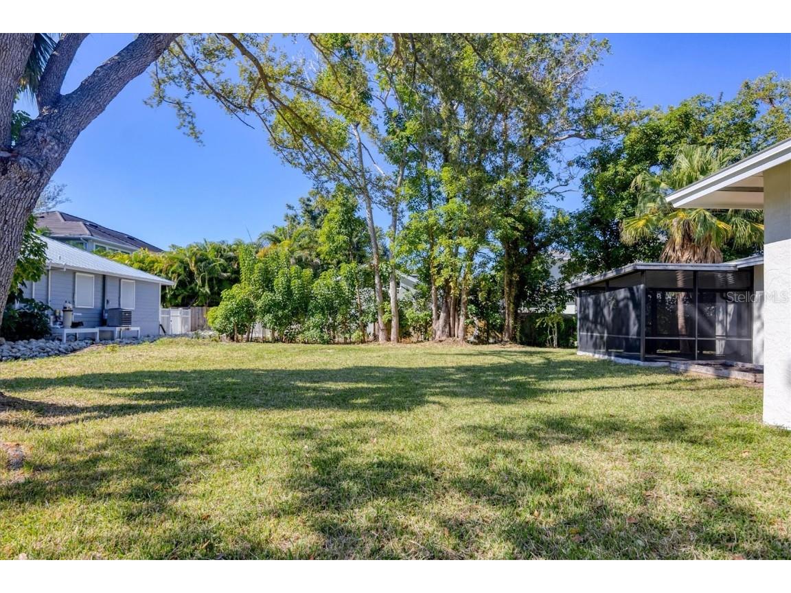 1632 Worrington Street Sarasota FL 34231 A4673616 image26