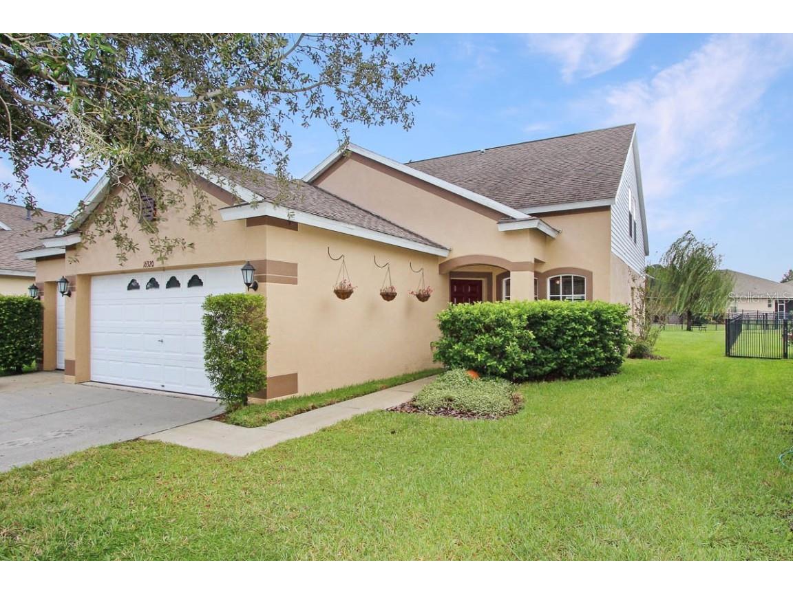 16320 Bridgecrossing Drive Lithia FL 33547 T3483330 image1
