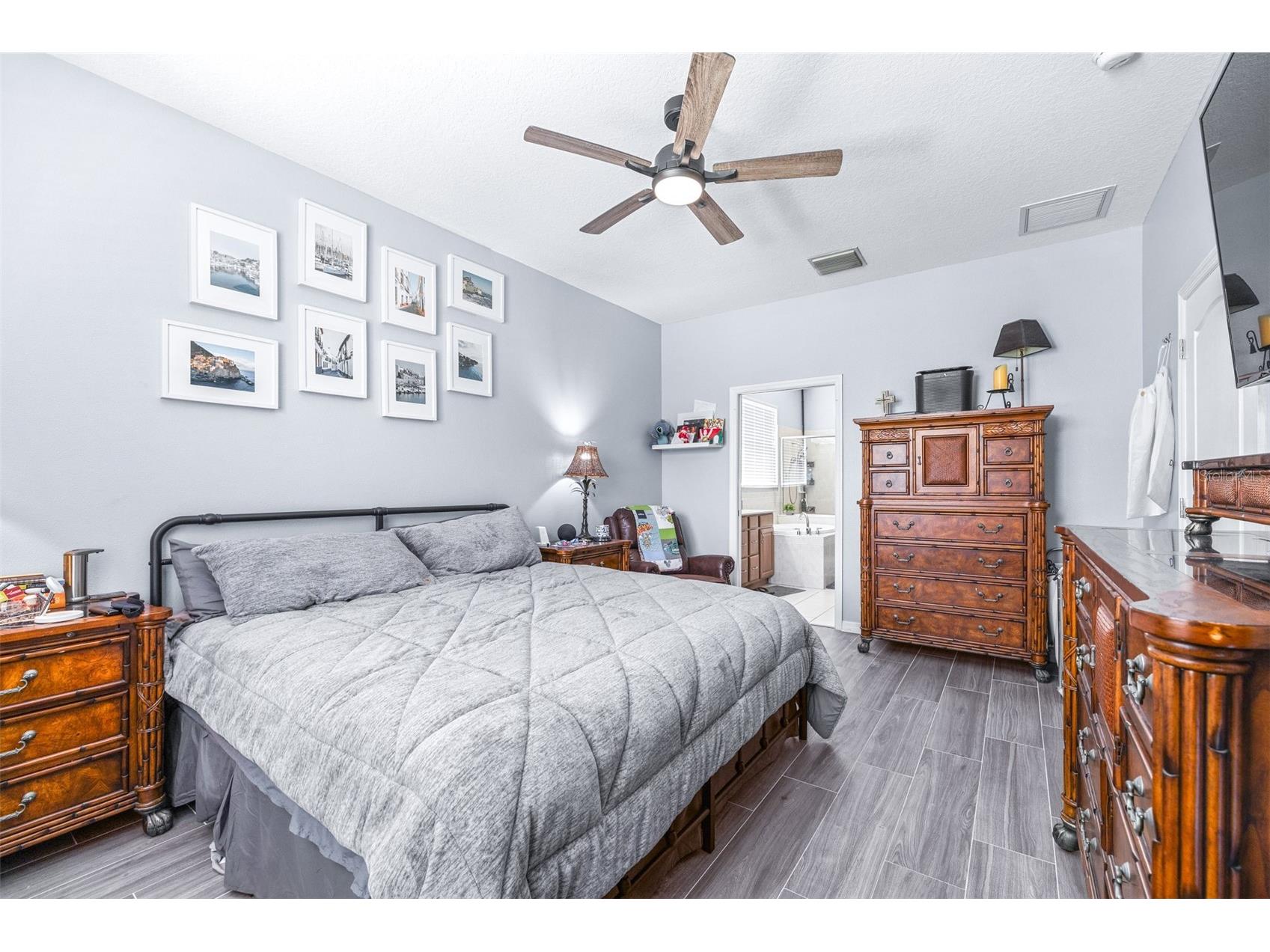16320 Bridgewalk Drive Lithia FL 33547 TB8487179 image25