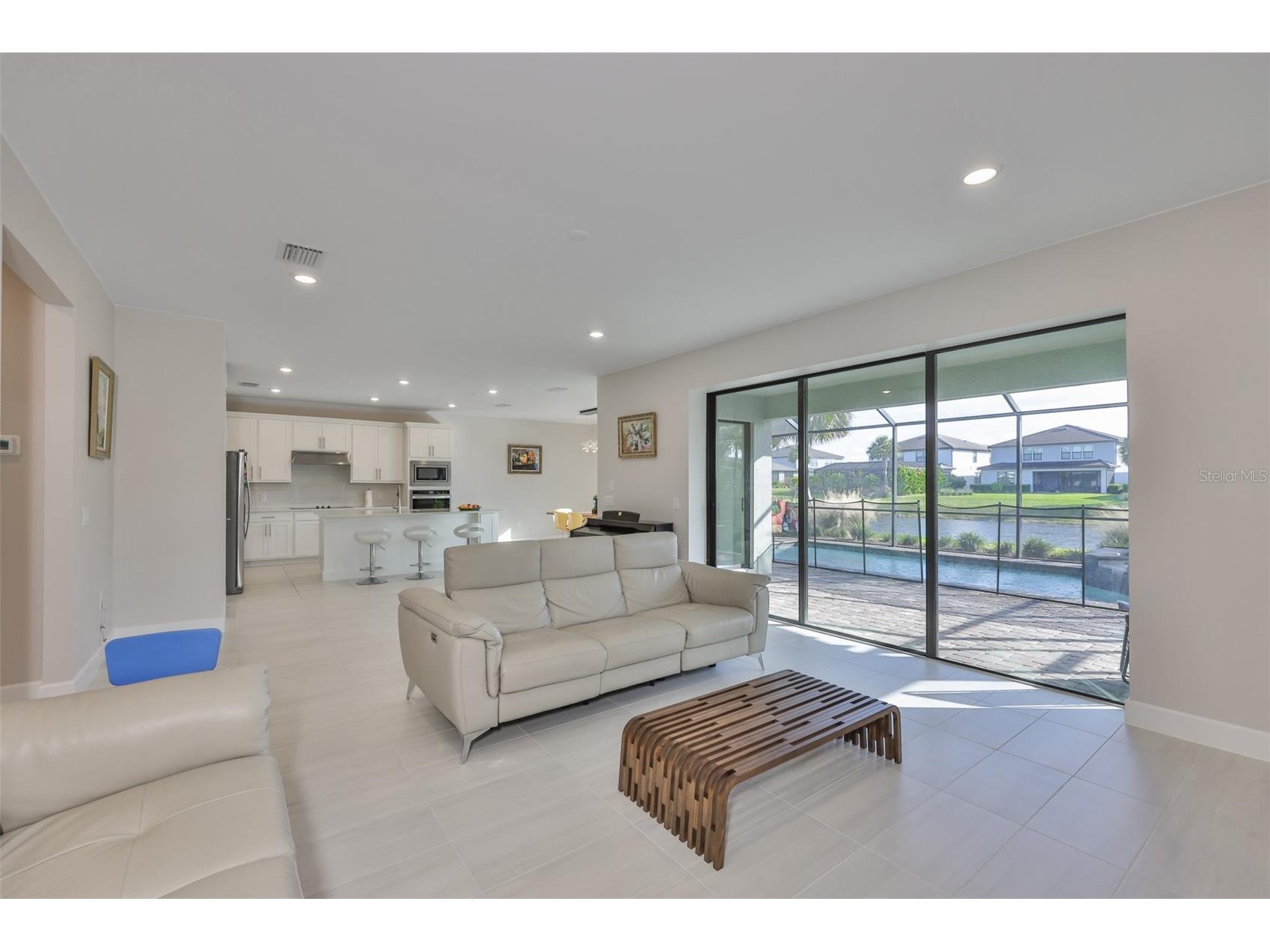 16320 Hidden Oak Loop Bradenton FL 34211 A4681237 image8