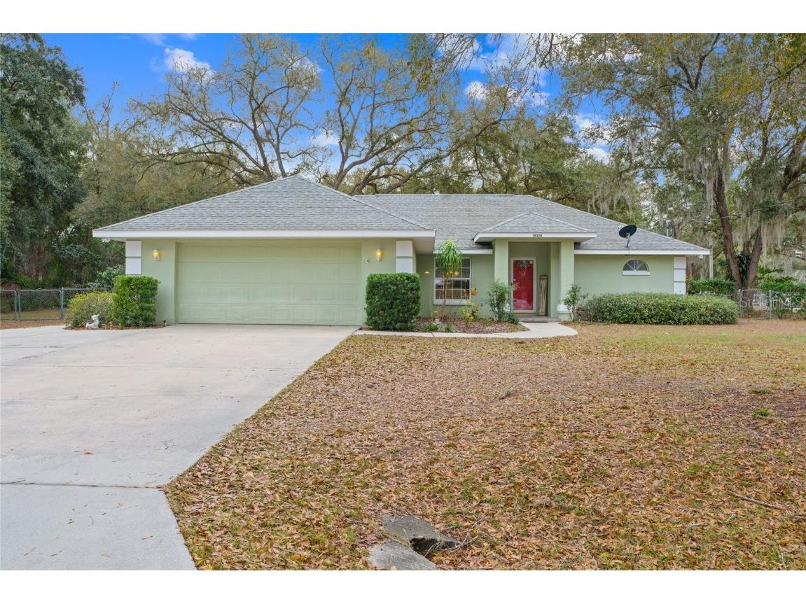 16320 SE 16th Place Ocklawaha FL 32179 - NORTH LAKE BRYANT OM695638 image1