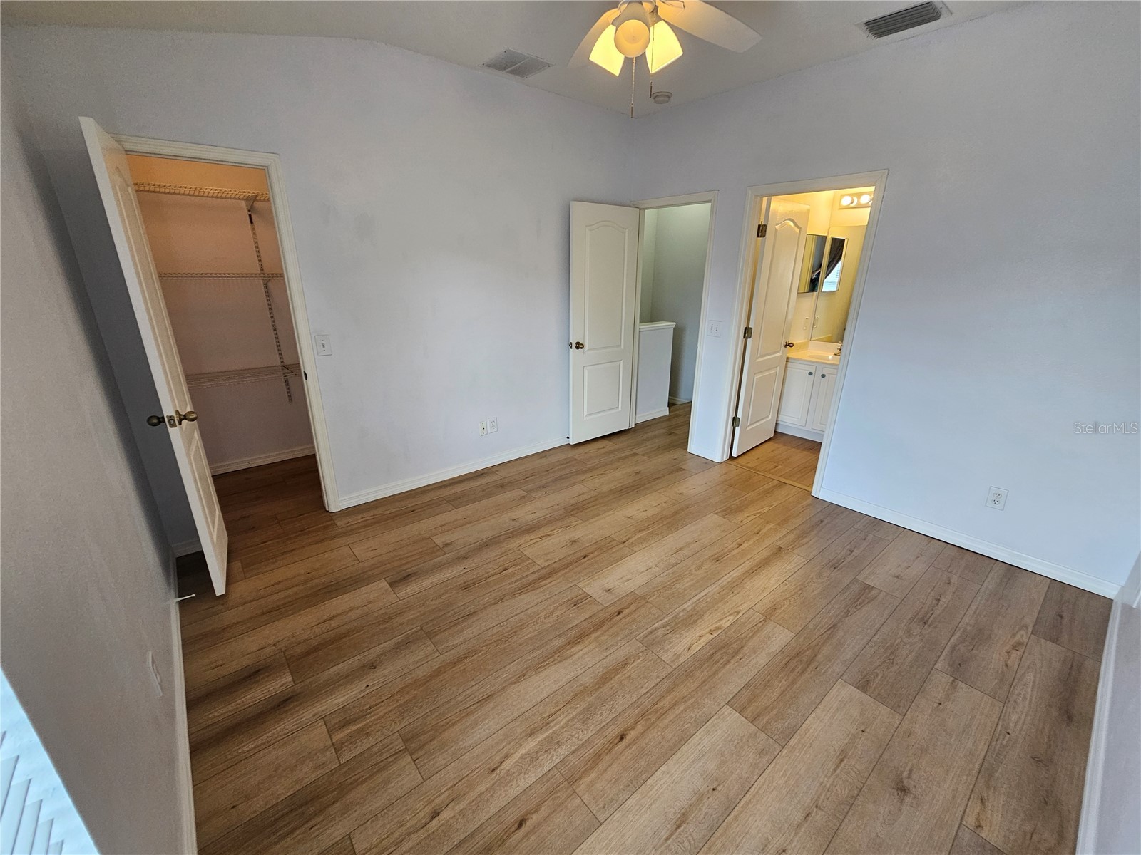 16320 Swan View Circle Odessa FL 33556 TB8460744 image32