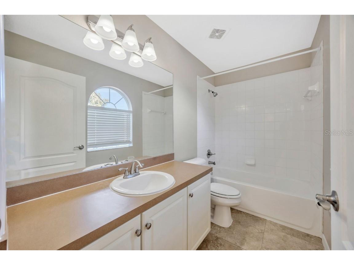 16323 Bridgewalk Drive Lithia FL 33547 TB8429182 image21