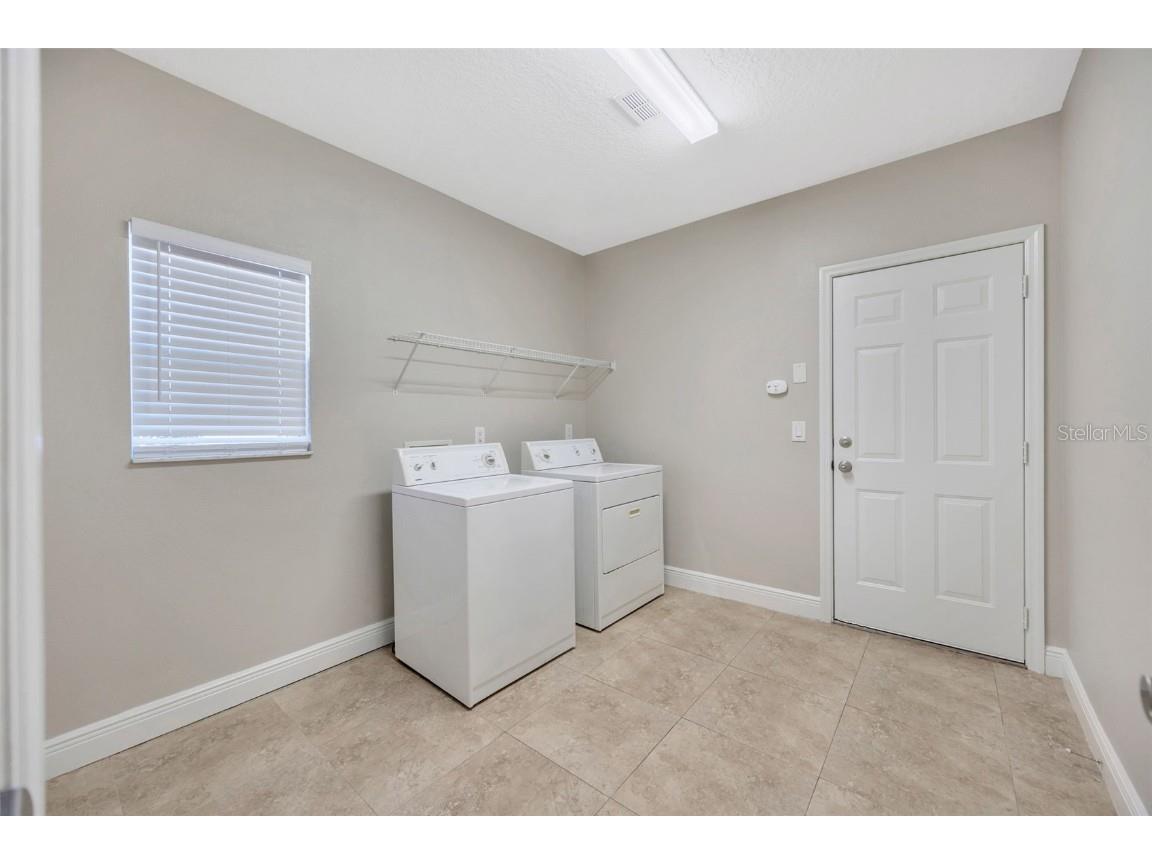 16323 Bridgewalk Drive Lithia FL 33547 TB8429182 image24