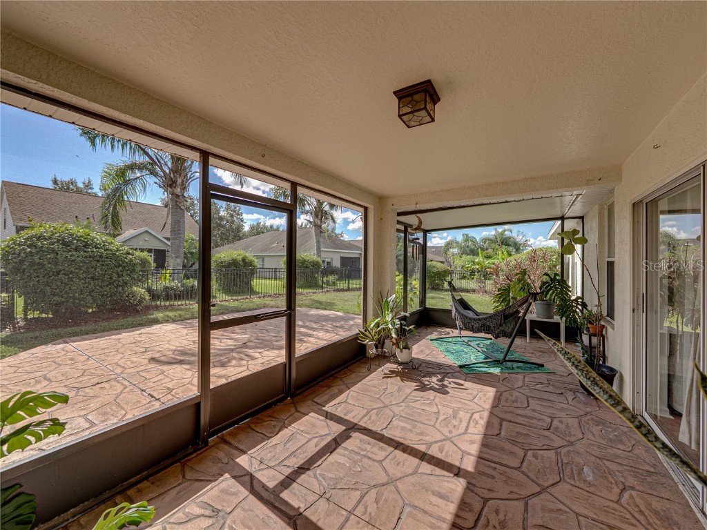 16325 Bridgeglade Lane Lithia FL 33547 TB8431874 image20