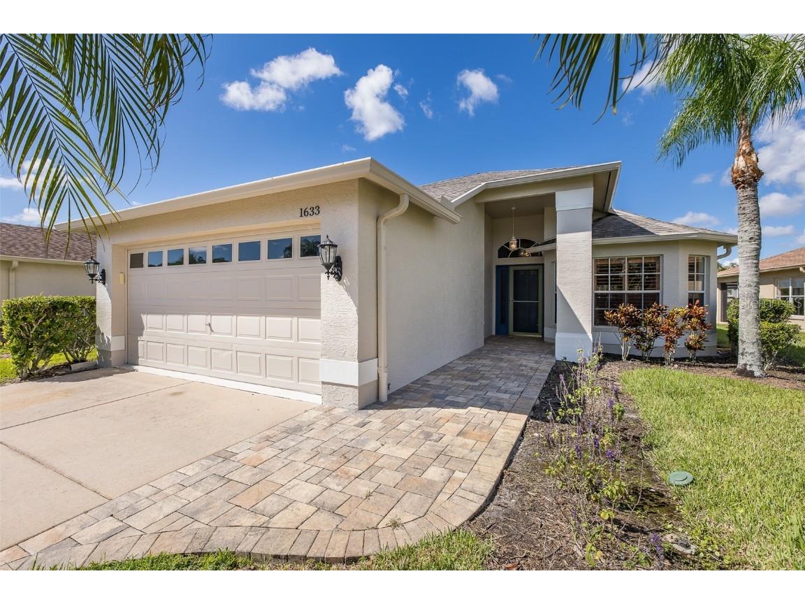 1633 Arbor Knoll Loop Trinity FL 34655 W7867959 image1