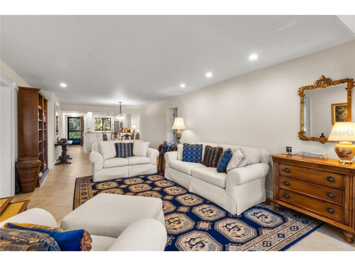 1633 Boathouse Circle #131 Sarasota FL 34231 A4675262 image11