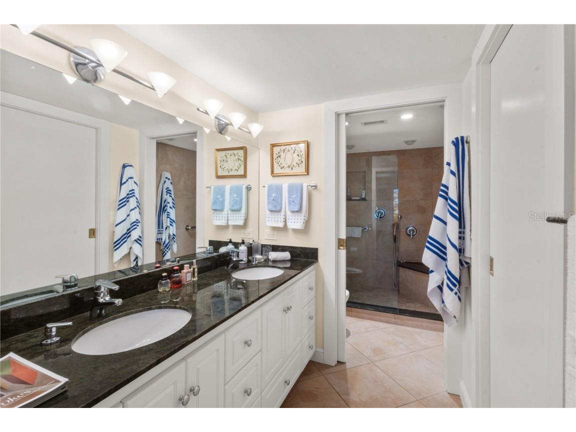 1633 Boathouse Circle #131 Sarasota FL 34231 A4675262 image24